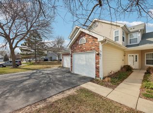 1410 Essex St, Algonquin, IL