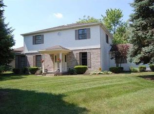 6027 Marshwood Dr, Sylvania, OH