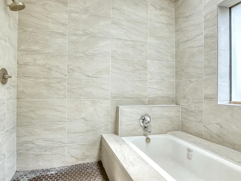 4360 Fountains Dr #4360 — Photo 18