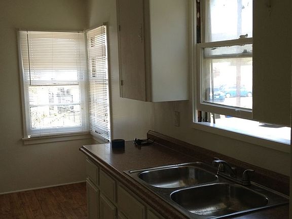 5th image of 5058 Townsend Ave