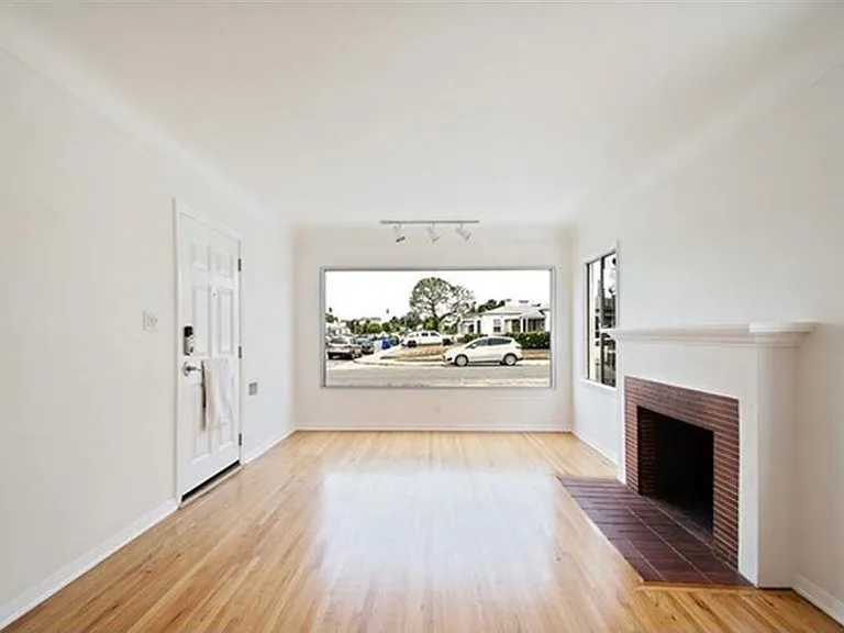 6222 W 85th Pl — Photo 9