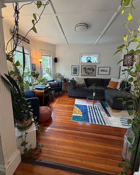 1st image of 9 Pearson Ave #2