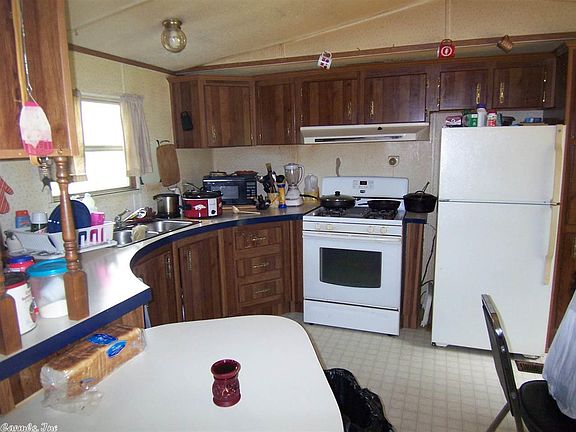 3rd image of 3564 W 278th Hwy