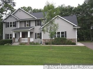 918 Timberview Dr, Altoona, WI 54720