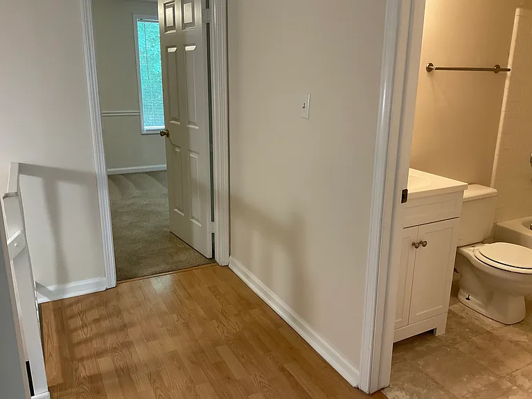 101 Luxon Pl — Photo 17