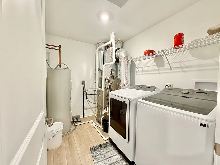 331 Red Oak Cir — Photo 25
