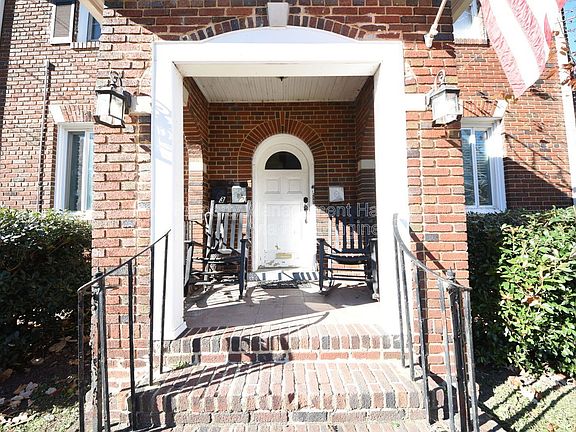 4th image of 4809 Colonial Ave APT 1