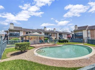 250 El Dorado Blvd APT 240, Webster, TX 77598