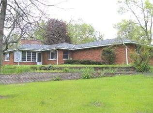 1123 S Shore Dr, Palmyra, WI 53156