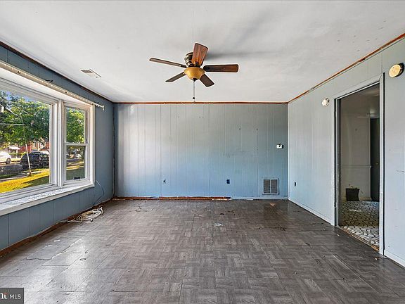 4th image of 2436 Skyland Pl SE