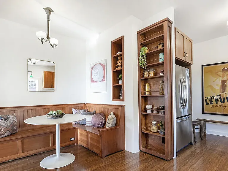 1332 Edgecliffe Dr — Photo 12