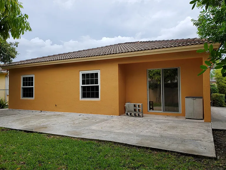12448 SW 121st Ave — Photo 13