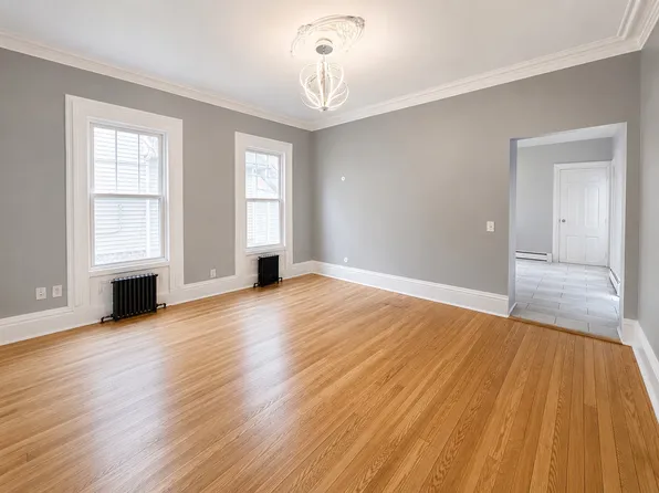 212 Norman St #1, Bridgeport, CT 06605