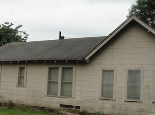 713 N Montgomery St, Clarksville, AR 72830