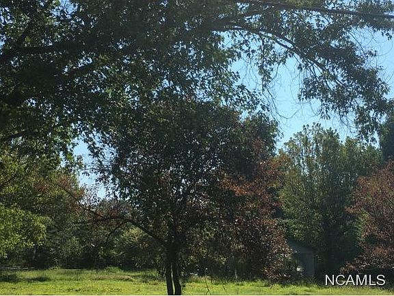 2nd image of 306 Alabama Ave SE
