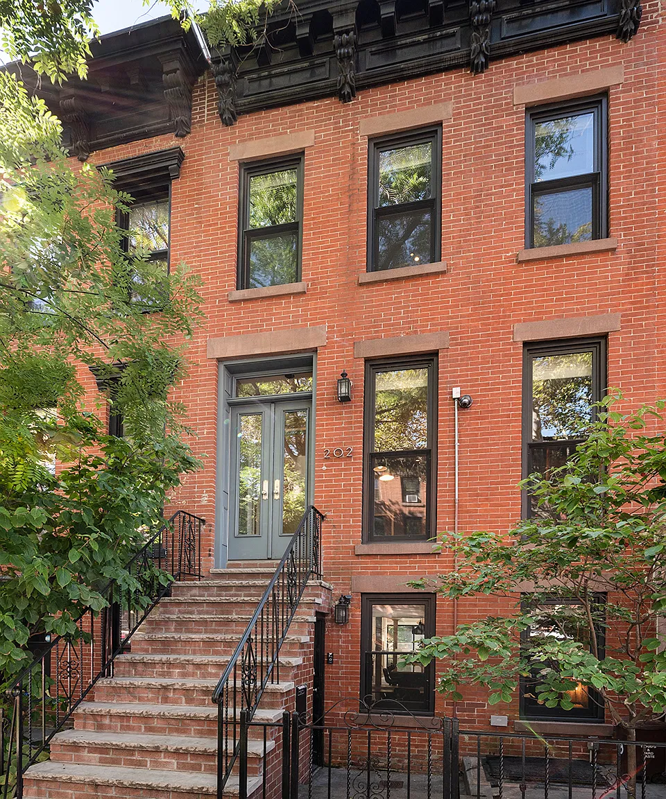 202 Bergen Street — Photo 1
