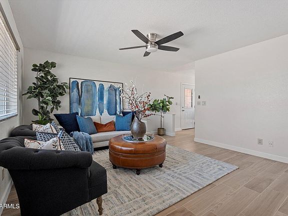 3rd image of 1329 S SAN MARCOS Drive
