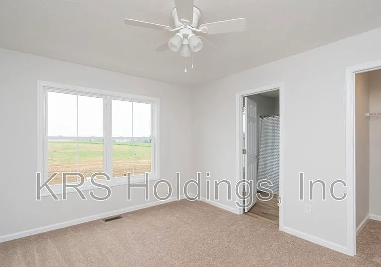 3007 Locust Grove Ct — Photo 5