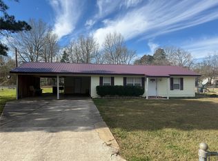 518 Arlington St, Coushatta, LA 71019