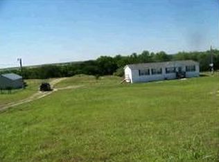 290 Coyote Trl, Rhome, TX 76078