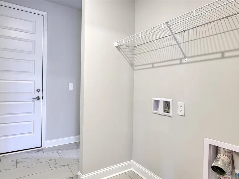 156 Clift Creek Dr — Photo 9