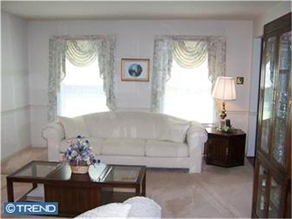 4th image of 2020 Wyngate Dr