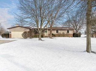 2244 Walker Rd, Hilliard, OH 43026