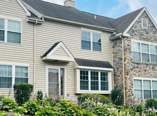 31 Wexford Ct, Morgantown, PA 19543