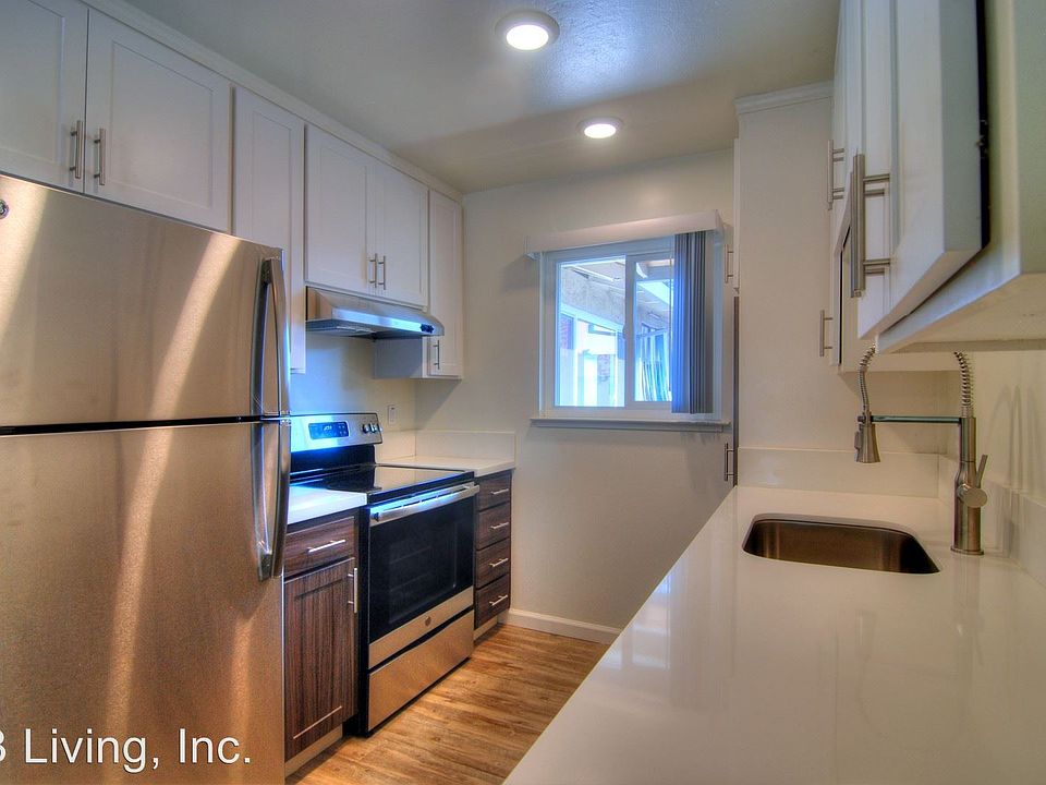 1st image of 565 Escuela Ave APT 09