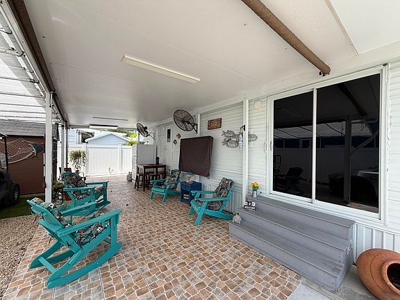 2nd image of 325 Calusa St #81