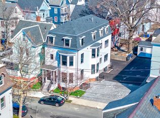 13 Arlington St, Somerville, MA 02145