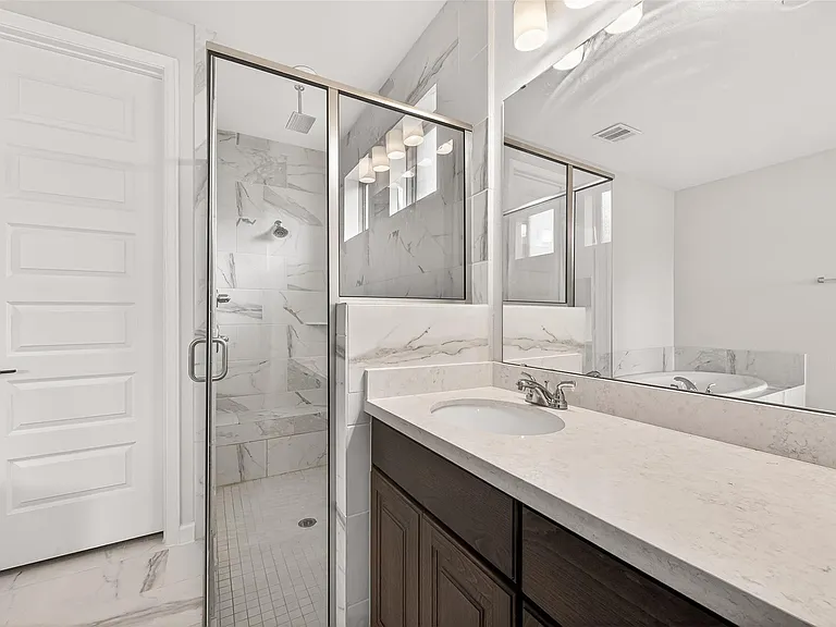 7438 Denali Dr — Photo 27