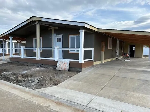 333 Mountain View Dr Unit 110, Talent, OR 97540