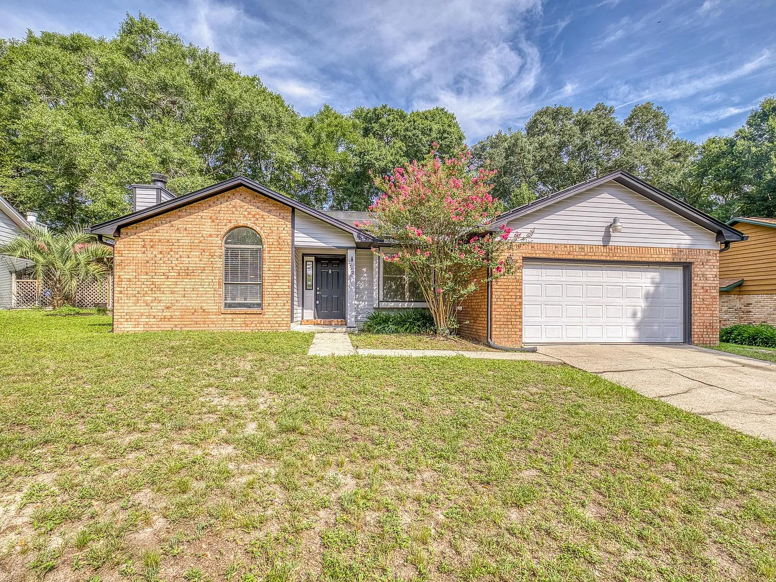3 bed, 1771 sqft, $1,950 — Photo 1