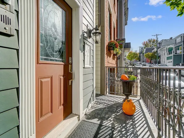 1134 Belvedere St #A, Cincinnati, OH 45202