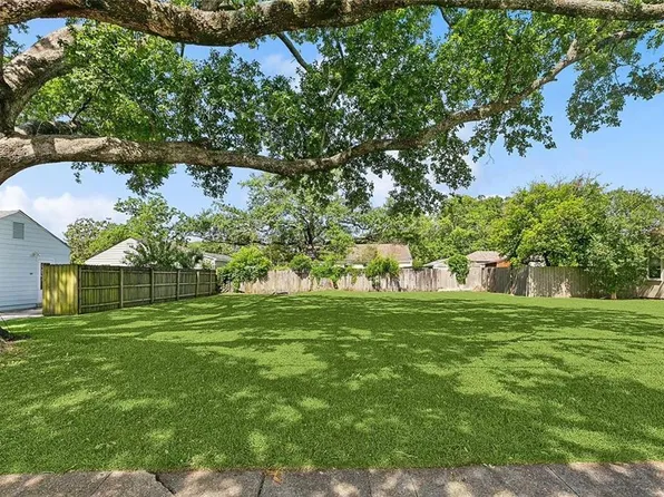 1016 Lillian St, Metairie, LA 70001