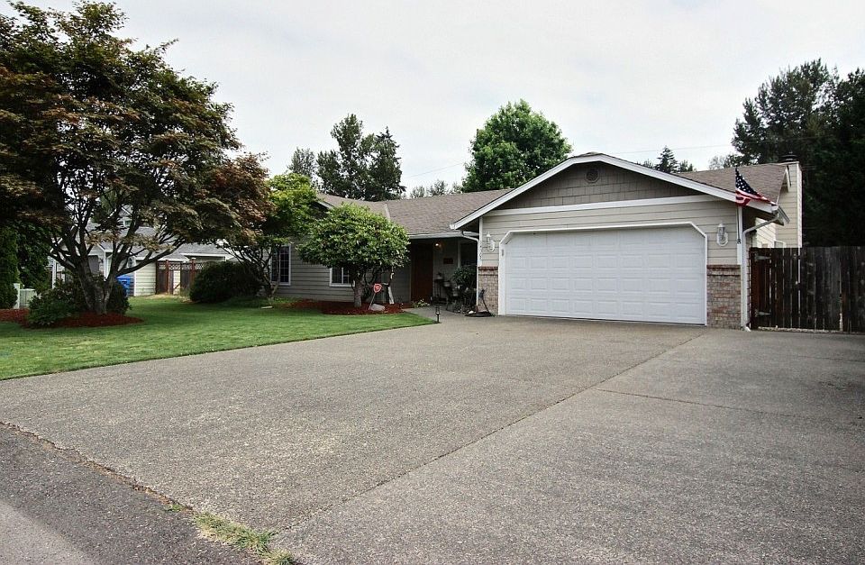 1st image of 14305 145th Ave E
