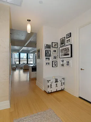 Sold by Sotheby's International Realty | media 16