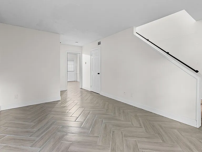 1303 W Meadowview Rd #F — Photo 6