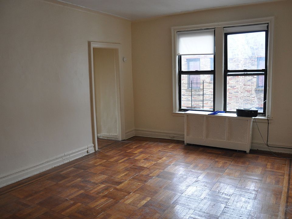 1st image of 2110 Westbury Ct APT 6D