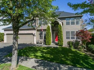 12425 SE One Rosa Dr, Happy Valley, OR 97086