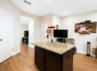 820 Staten Dr, Murfreesboro, TN 37128