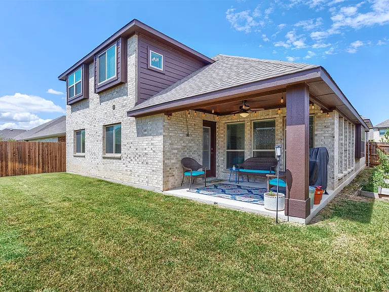 204 Garden Grove Dr — Photo 27