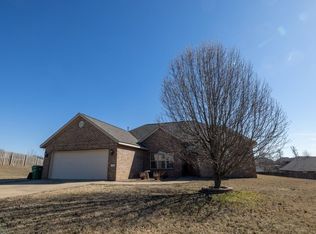 440 Dupre Cir, Centerton, AR 72719