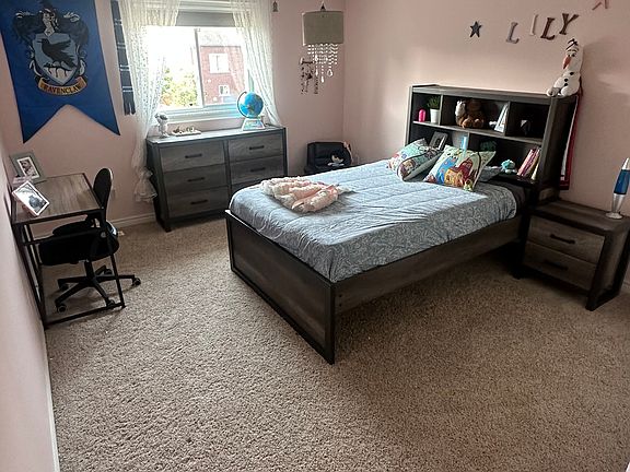 4th image of 4016 Bush Cres