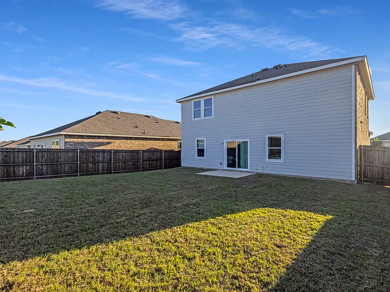 8348 Hawkview Dr — Photo 24
