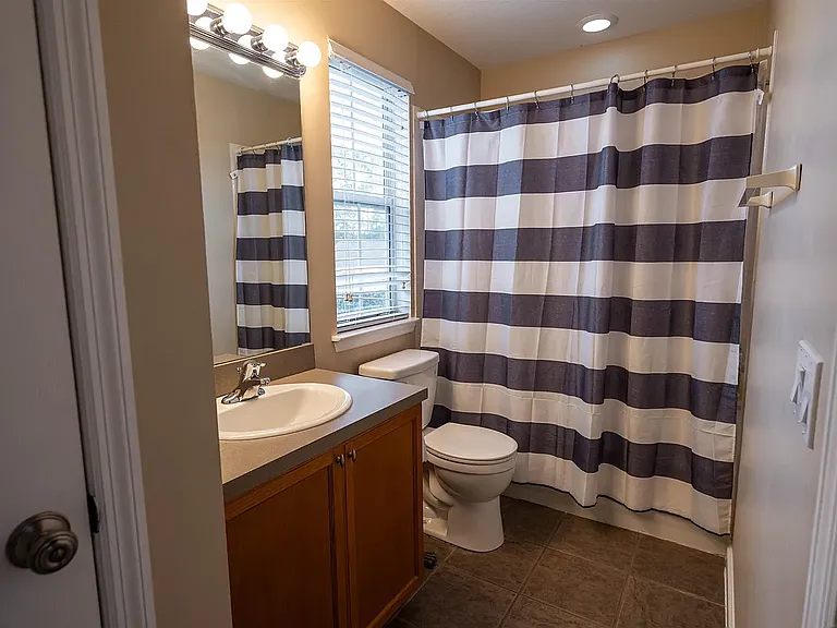 3566 Four Oaks Blvd — Photo 10