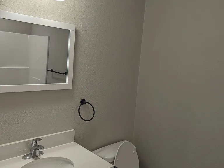 514 McKinley Ave — Photo 15