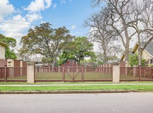 3215 Morrison St, Houston, TX 77009