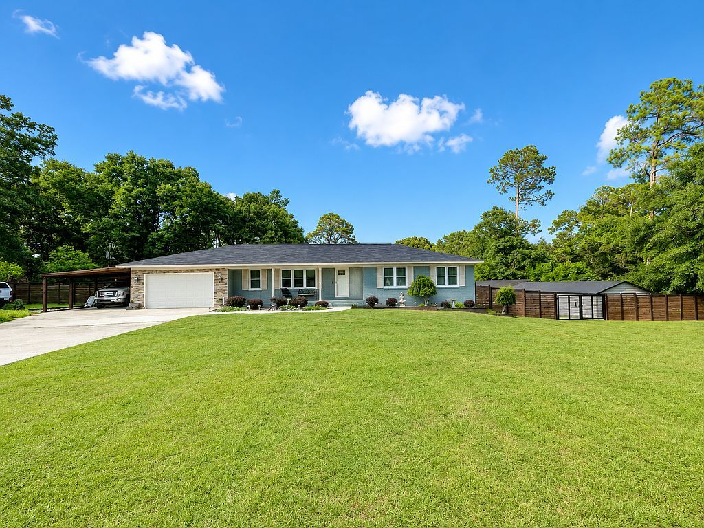 355 Eastman Hwy - Property Image